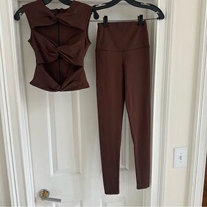 Port De Bras Chocolate Brown Workout Set - Lauren Top & Emma Legging